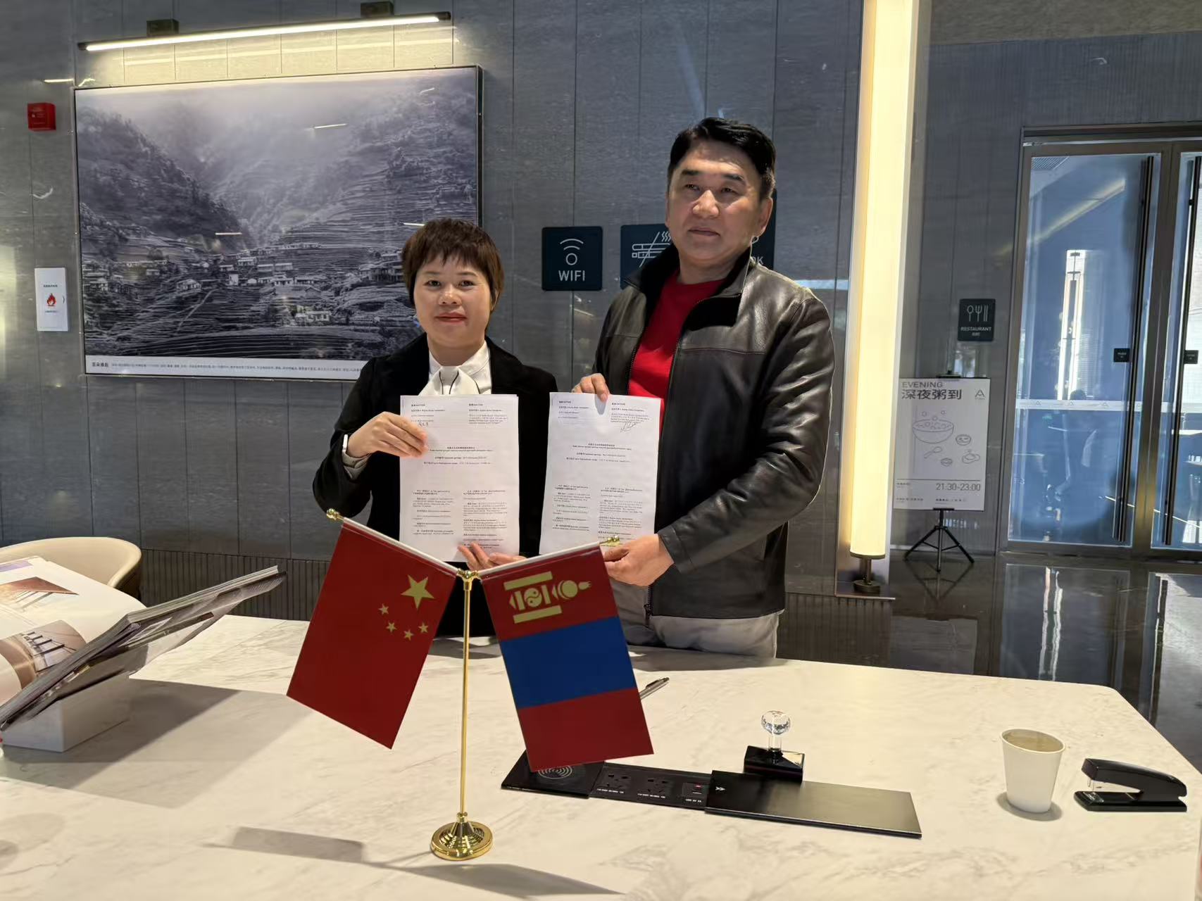Ningbo Blue Fuji Elevator Co., Ltd. подписывает эксклюзивное дистрибьюторское соглашение с монгольским заказчиком на рынке Монголии